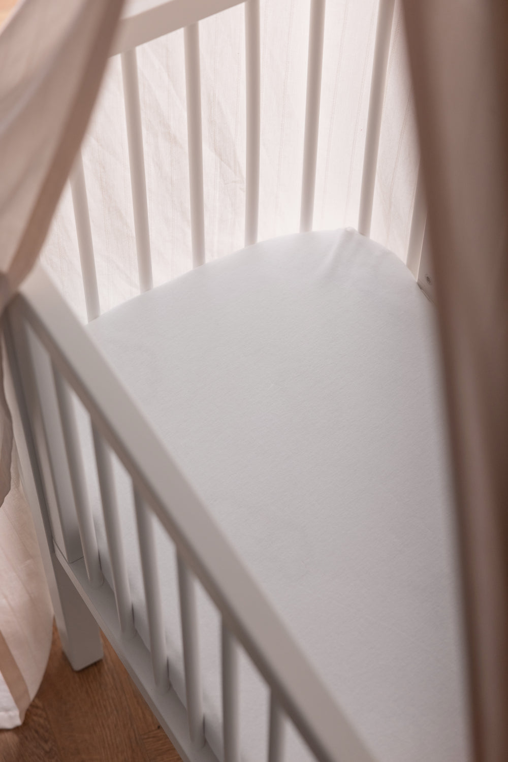 Sebra lak til hjá-song, White