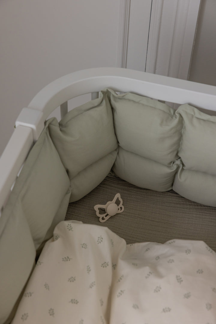 Sebra hjá-song, White