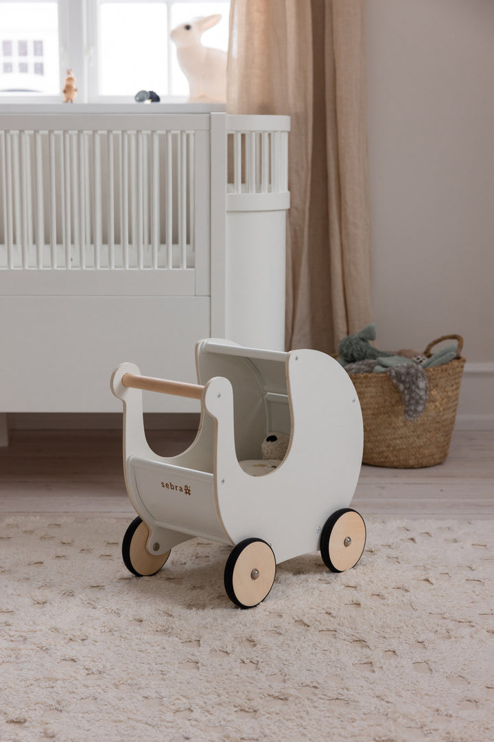 Dukkuvognur, Classic White