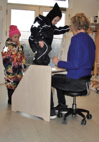 Ergonomiskur klædnastigi, 2 trin