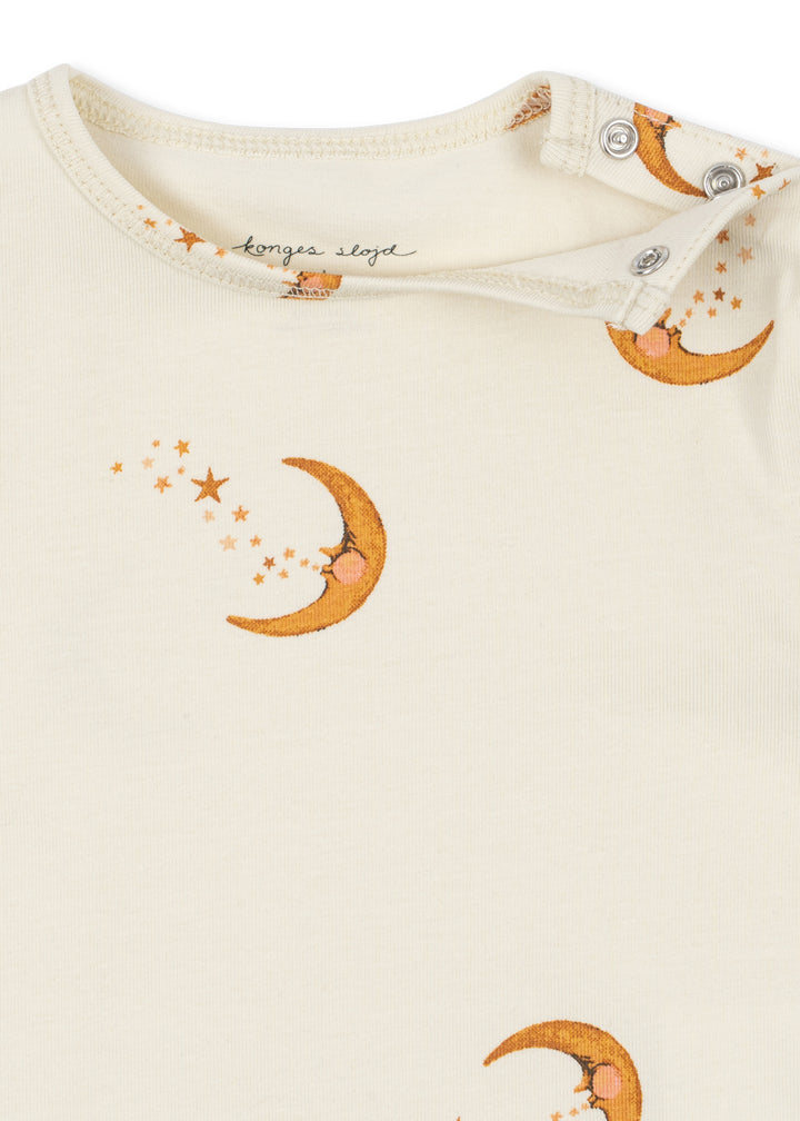 Basic body, Moon