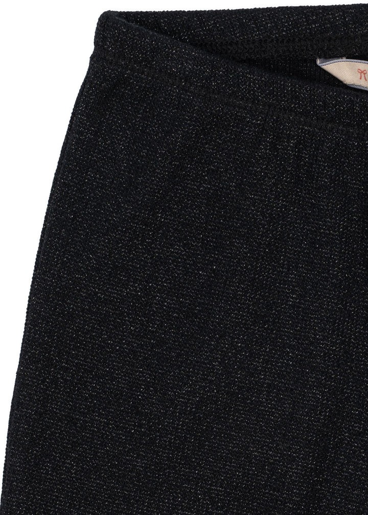 Roli buksur, Black