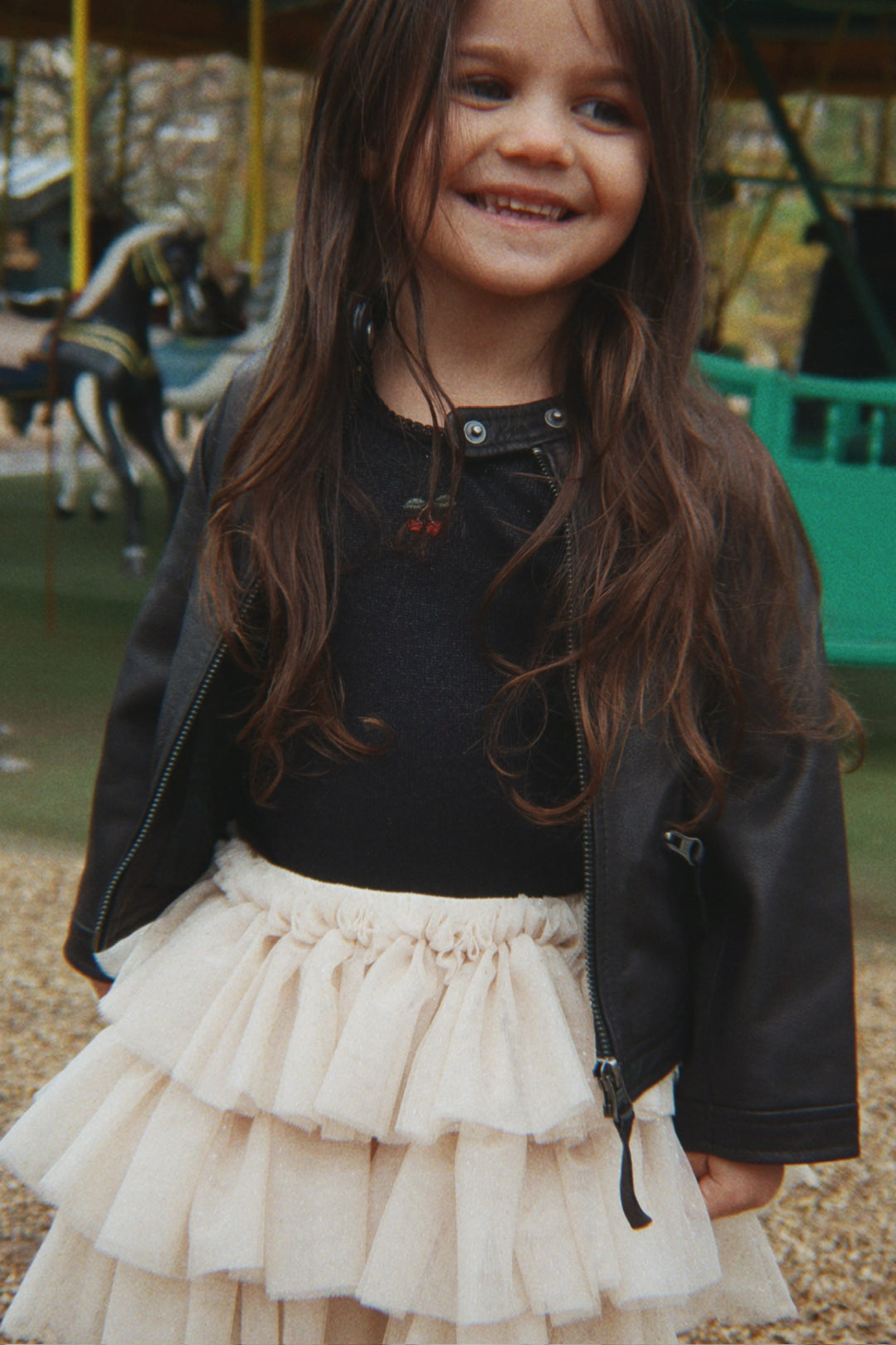 Roli blusa, Black