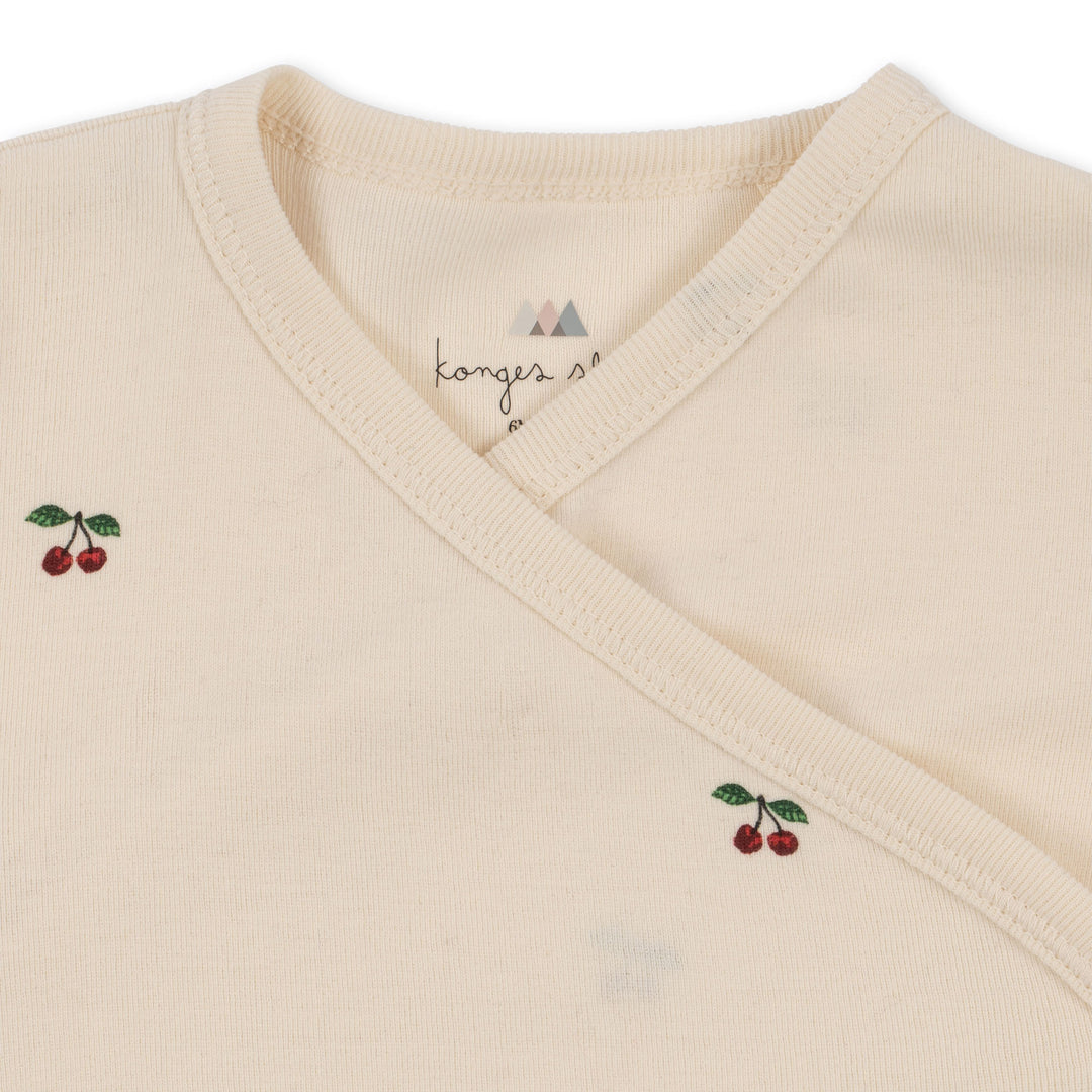 Newborn drakt, Cherry