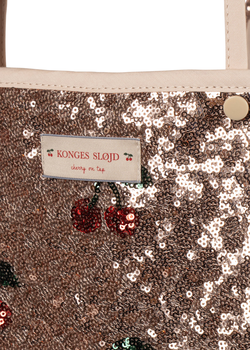 Sparkly dukkuvognur, Cherry Sequin