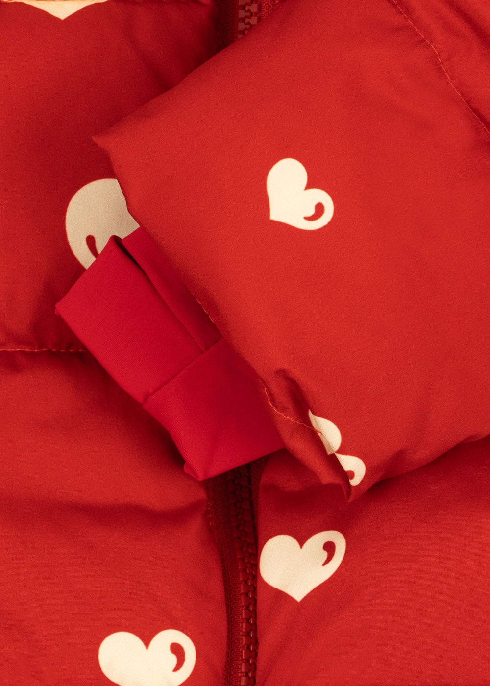 Nuka vetrarjakki, Coeur Amour