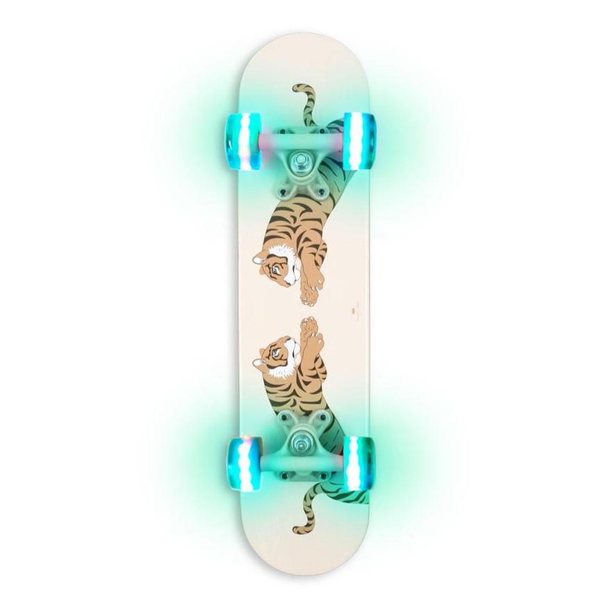 Skateboard, Tiger